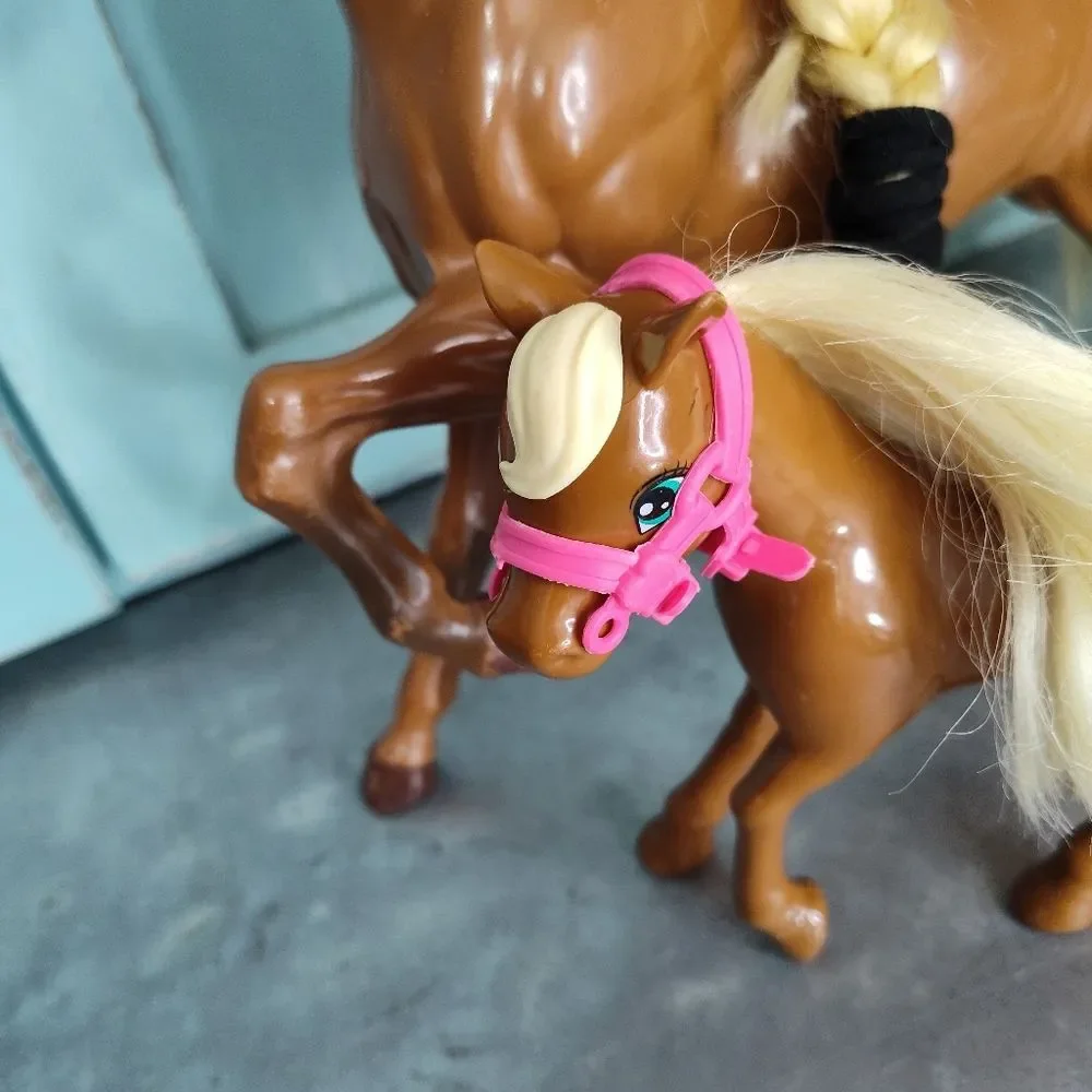 Vintage Mattel Barbie 1991 All American Star Stepper Horse and Foal